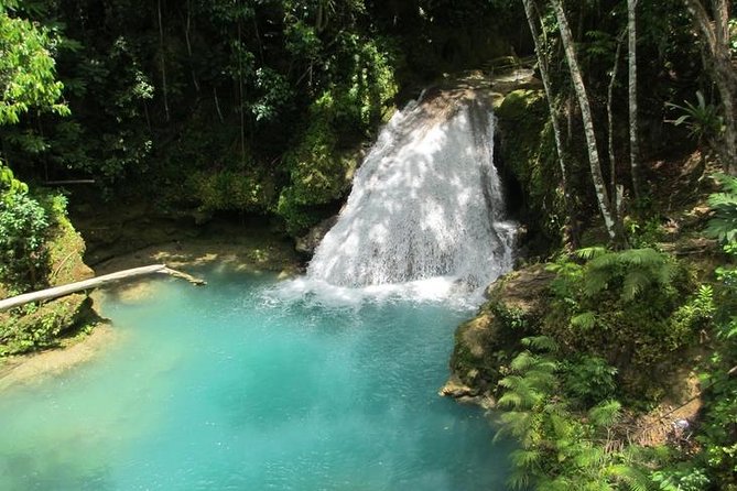 [PRIVATE] Blue Hole & Secret Falls Tour with Entrance Fees - What to pack for Blue Hole and Secret Falls