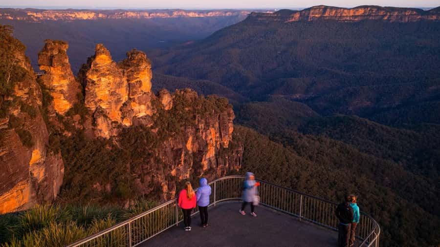 Private Blue Mountains, Scenic World & Wentworth Falls Tour - Katoomba gives you room for a proper break