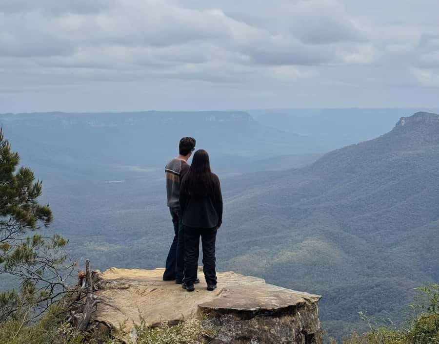 Private Blue Mountains, Scenic World & Wentworth Falls Tour - Katoomba Falls and the shorter lookouts