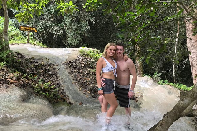 Private Chiang Mai Tour to Bua Thong Waterfalls and Ziplining - One hour above the forest on the zipline course