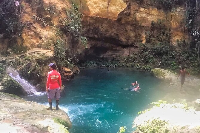 Private Combo Tour From Ocho Rios To Blue Hole & Konoko Falls - What to Pack for Waterfalls and Pools