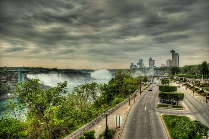 Private Customizable Niagara Wine, Beer, and Spirits Day Tour - Starting in Niagara on the Lake