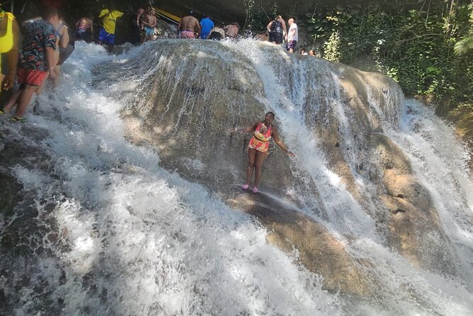 Private Dunn's River Falls, Ocho Rios Sightseeing and shopping - The extra entrance charge changes the value