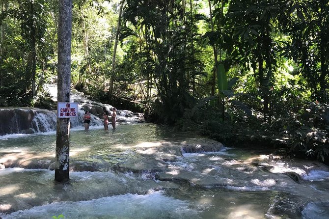 [PRIVATE] Dunn's River Falls with Entrance Fees - The children’s splash area and optional zip line