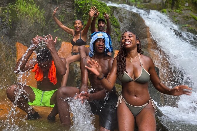 Private Fresh Water Lake, Waterfalls And Hot Springs Excursion - Key points at a glance