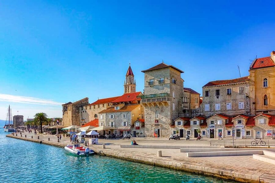 Private Krka Waterfalls Tour from Split with stop in Trogir - Bruno’s role as driver and guide