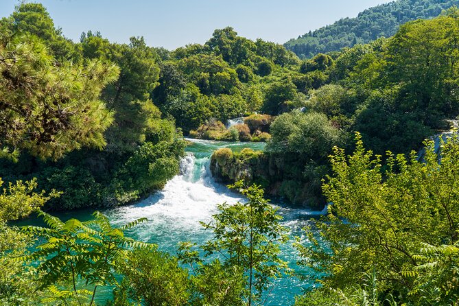 Private Krka Waterfalls tour with 30min Boat Cruse - Arriving in Skradin by river