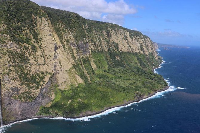 Private Magical Waterfall Tour - Crossing Kohala, the Big Island’s oldest volcano