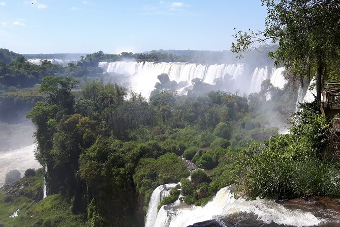 Private Tour Argentinean side of Iguazu Falls - Crossing from Foz do Iguacu into Argentina