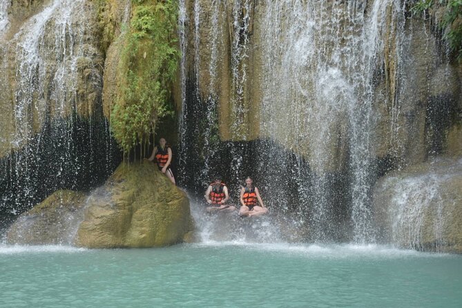 Private Tour : Erawan Waterfall and Bridge over the River Kwai - Erawan Waterfall: the active heart of the day