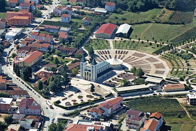 PRIVATE TOUR to Medugorje, Kravice waterfalls and Mostar - Why this private Dubrovnik day trip works