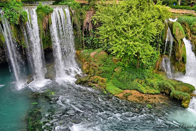 Private Unique Waterfalls Tour - Pickup, pace, and practical details