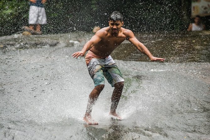 Private Waterfalls and Still Jeep 4x4 6hrs by Jango Paraty - Who should book this experience?