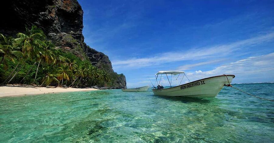 Punta Cana: Cayo Levantado & El Limon Waterfall Tour - Who will enjoy this tour most