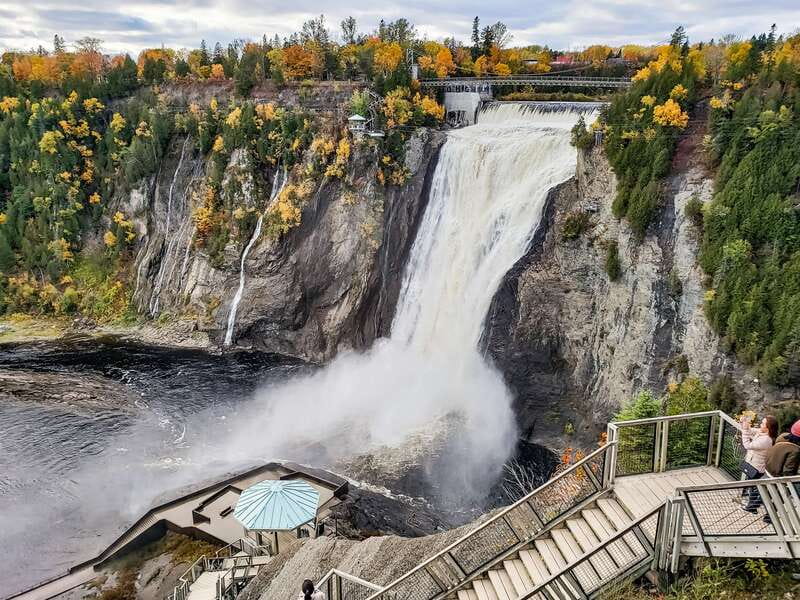 Quebec City: Montmorency Falls with Cable Car Ride - The Manoir Montmorency and the suspension bridge