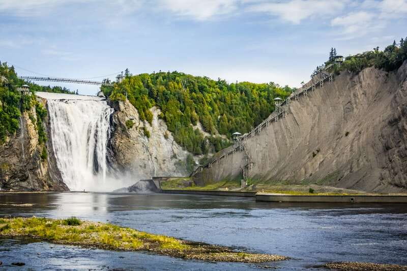 Quebec City: Montmorency Falls with Cable Car Ride - Getting there and handling a busy day