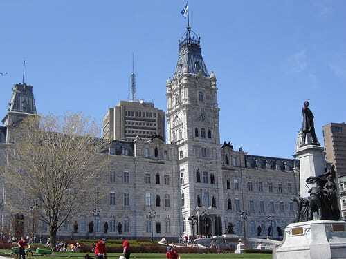 Quebec: City Tour, Montmorency Falls & Île d'Orléans Tour - Who should book this Quebec tour?