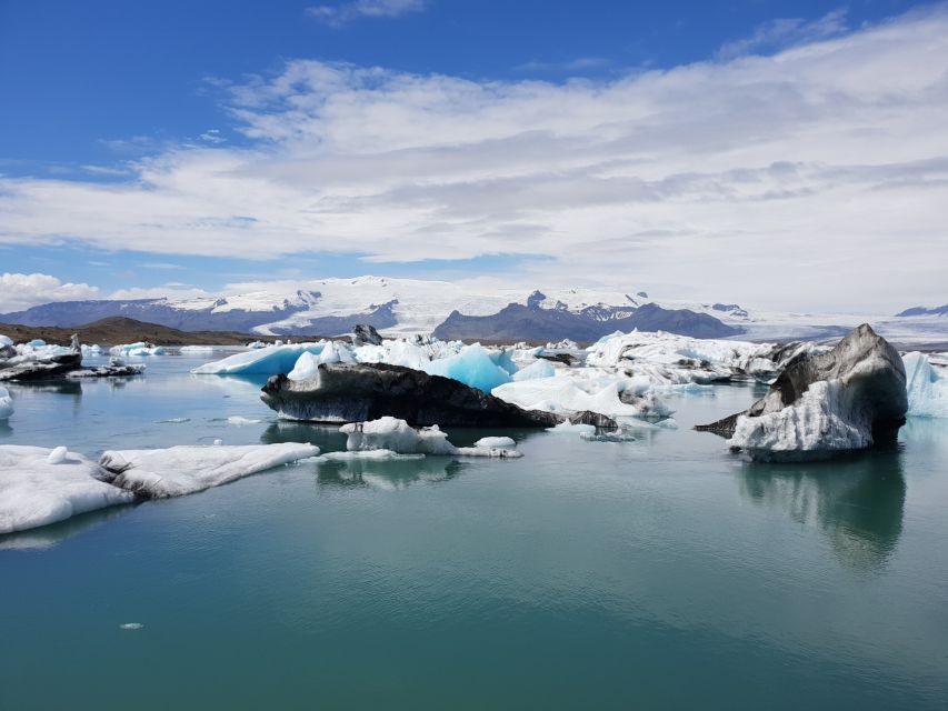 Reykjavík: 2-Day Tour with Icebergs, Glaciers & Waterfalls - The five things worth knowing first
