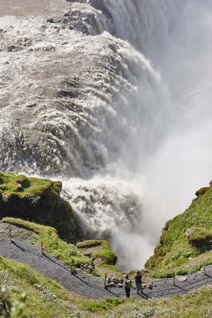 Reykjavik: Golden Circle & Waterfalls in Chinese冰岛黄金圈中文一日团 - Öxarárfoss finishes the sightseeing