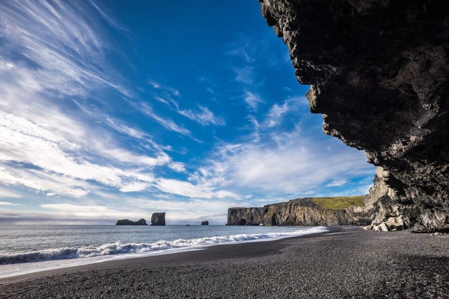 Reykjavík: South Coast Waterfalls, Black Sand & Glacier Tour - Seljalandsfoss and the wettest ten minutes