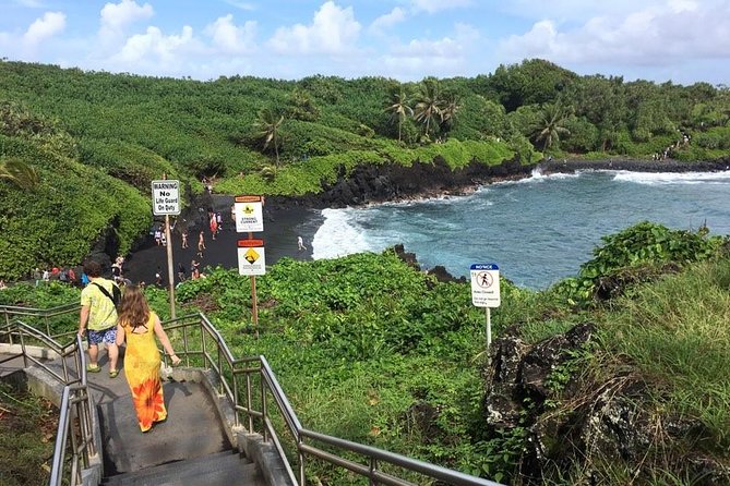 Road to Hana: Full-Day Scenic Drive with Blacksand & Waterfalls - Bamboo, Keʻanae Point, and the small roadside stops