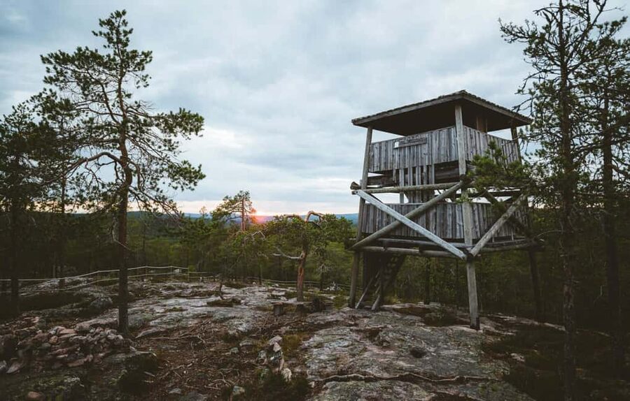 Rovaniemi: Auttiköngäs Waterfall Hike & Wilderness BBQ - The 16-meter Auttiköngäs waterfall