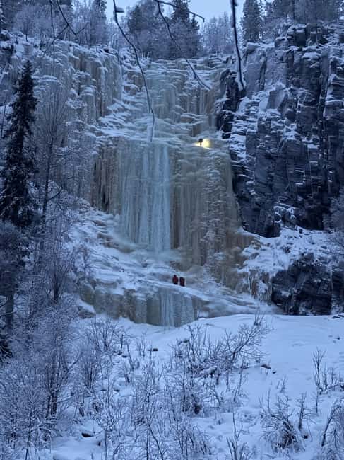 Rovaniemi: Frozen Kuroama Waterfall Guided Tour with BBQ - Five hours around the frozen falls