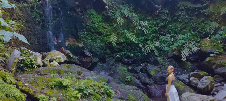 São Miguel: Majestic North Tour (Waterfalls w/Lunch) - A generous local lunch in Nordeste