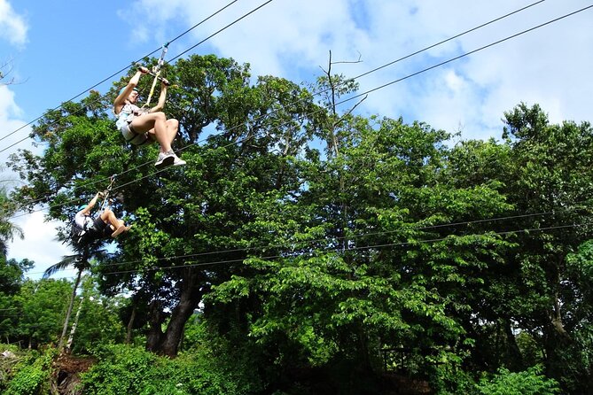 Shore excursion 7 waterfalls &5 zip lines amber cove & Taino bay - Photos and the feel of the guiding