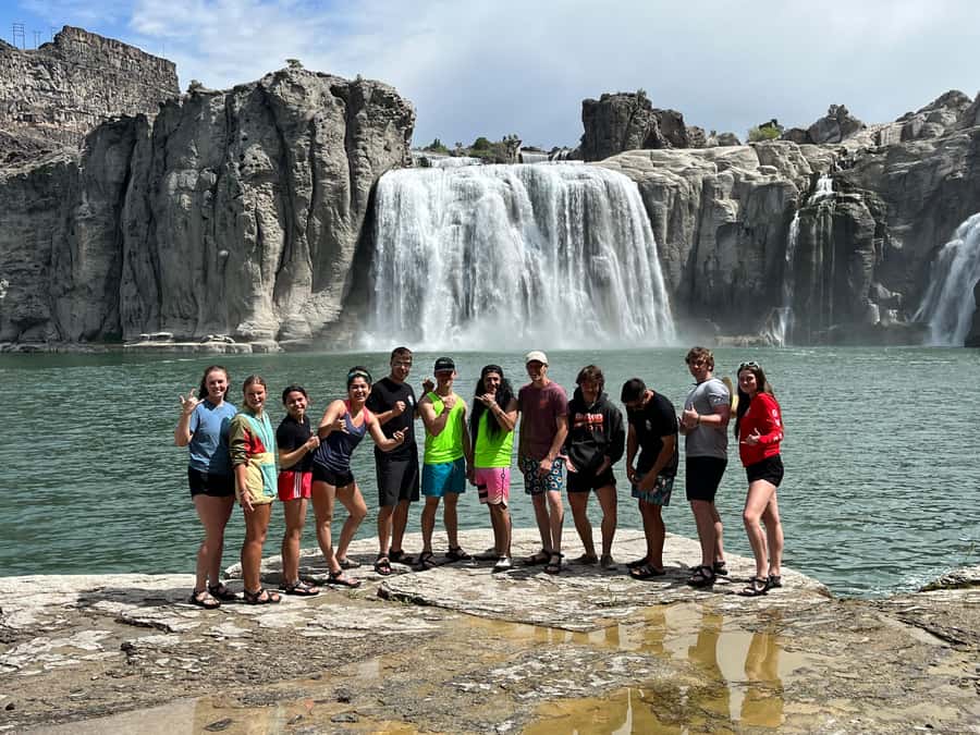 Shoshone Falls: Guided Kayak Tour - Kayaking the four-mile route to Shoshone Falls