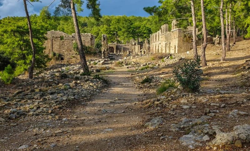 Side, Alanya: Green Canyon Boat, Waterfall&Orchards Mix Tour - Manavgat Waterfall: a gentle first stop