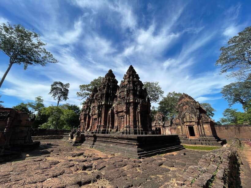 Siem Reap: Kulen Waterfall and Banteay Srei Exploration - Preah Dak palm cakes and village life