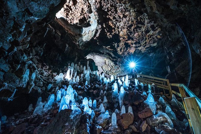 Silver Circle: Lava Cave, Waterfalls & Iceland Horses-Small Group - Key reasons this Silver Circle tour is worth considering