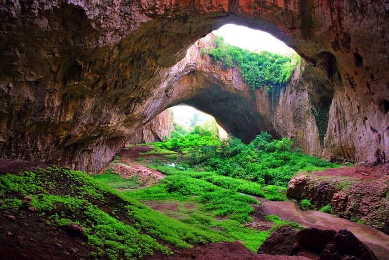 Sofia: Lovech, Devetaki Cave and Krushuna Waterfalls Tour - The Covered Bridge and the character of Lovech