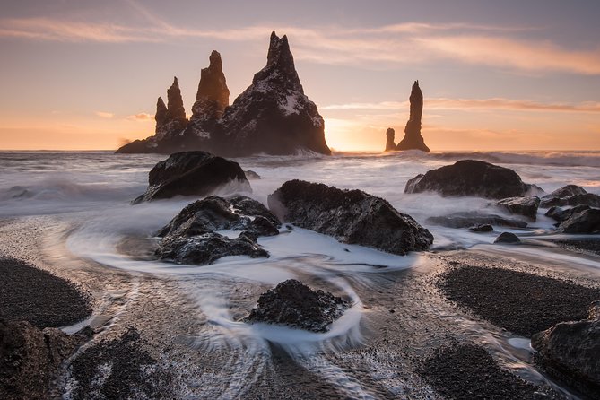South Coast, Waterfalls and Vík village from Reykjavik - Sólheimajökull: a close look at changing ice