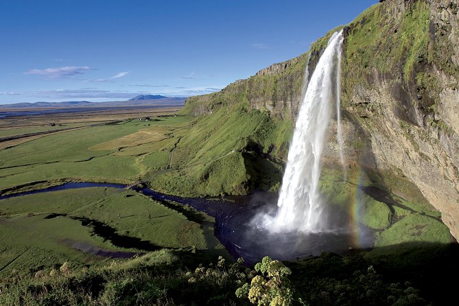 South Coast, Waterfalls and Vík village from Reykjavik - The bus ride is part of the experience