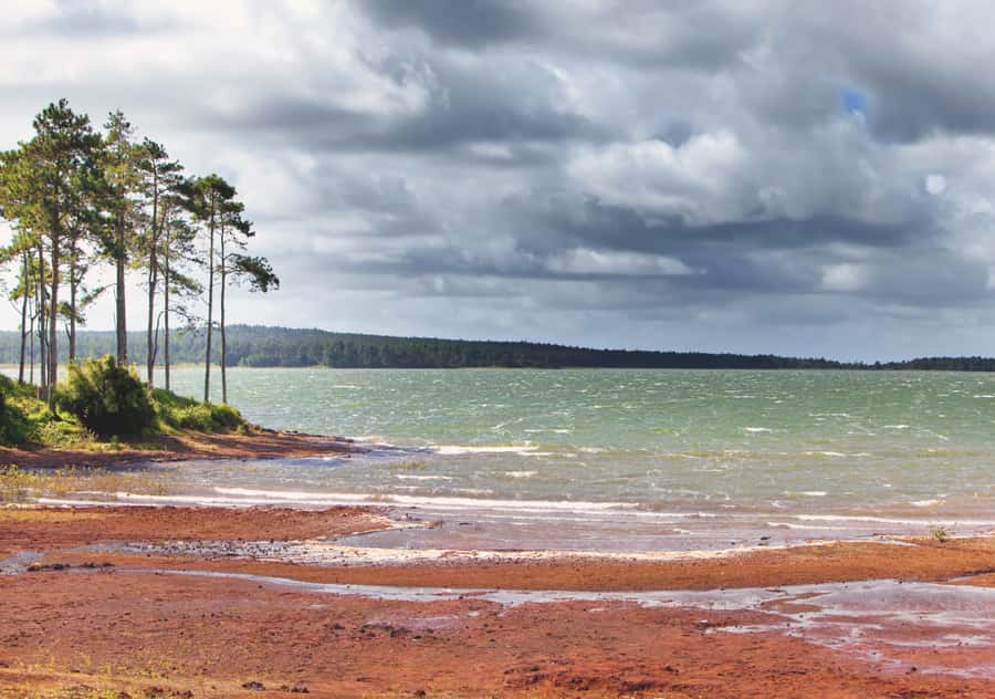 South: Gorges, Waterfalls, Lakes, Trails, 23 Coloured Earth - What the $110 private tour really offers