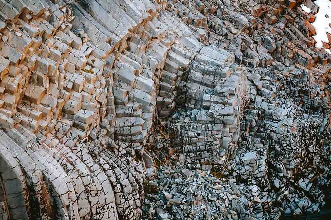 Studlagil Canyon and Waterfall Tour from Seydisfjordur - What to bring, and what not to expect