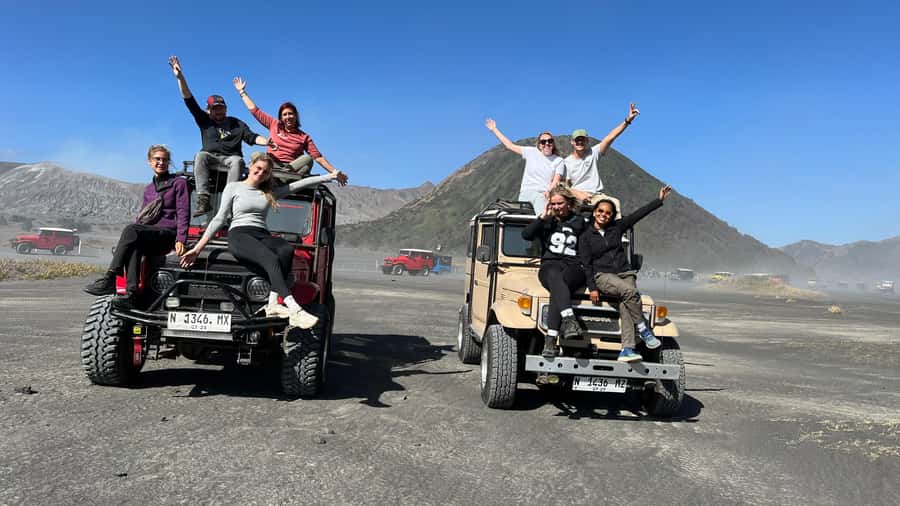 Surabaya: Tumpak Sewu Waterfall, Bromo and Ijen Shared Tour - Hotels and food: practical rather than luxurious