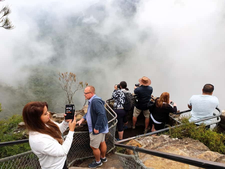 Sydney: Blue Mountains Late Start, Walks Waterfalls & Koalas - Bushwalks, waterfalls, and the Blue Mountains scenery