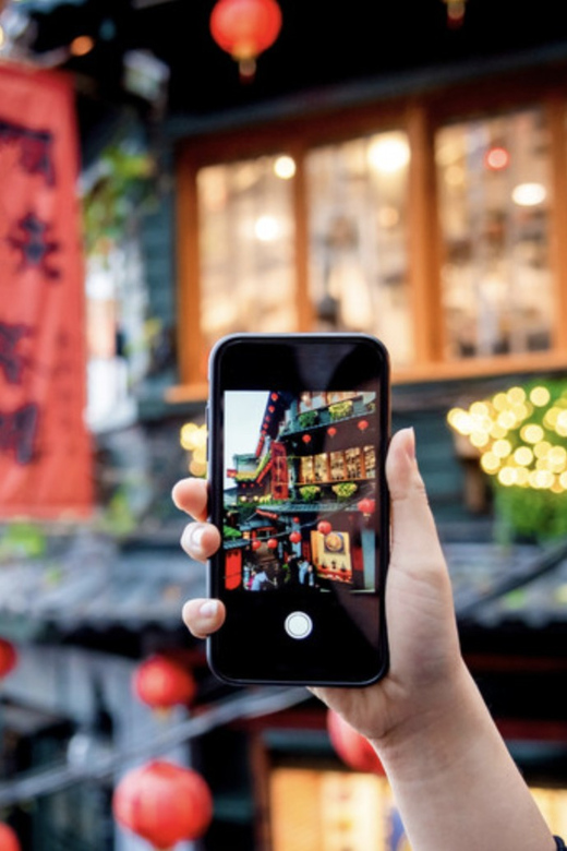 Taipei: Jiufen, Shifen Waterfall and Pingxi Sky Lantern Tour - Jiufen: two hours in the old mountain town