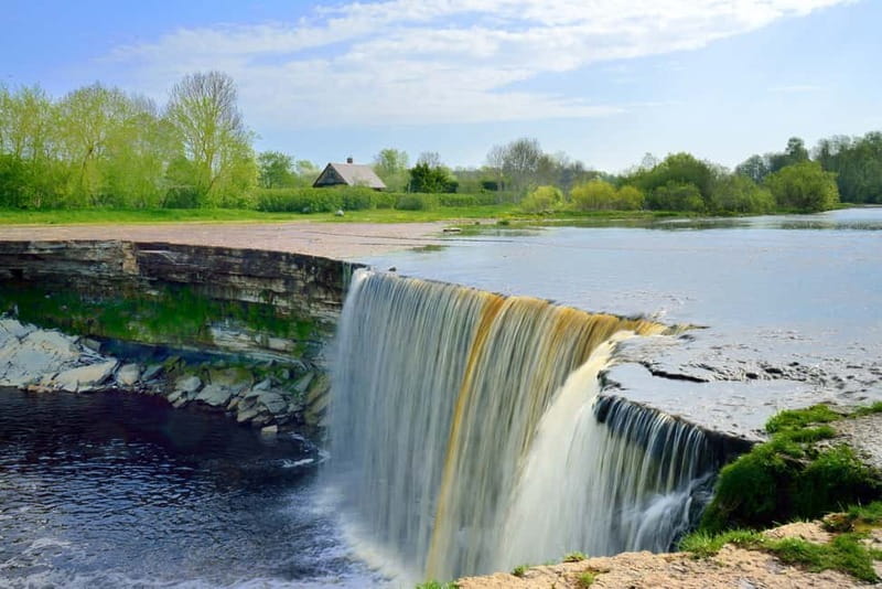 Tallinn: Old Town Walking Tour and Jägala Waterfall - Why this half-day combination works