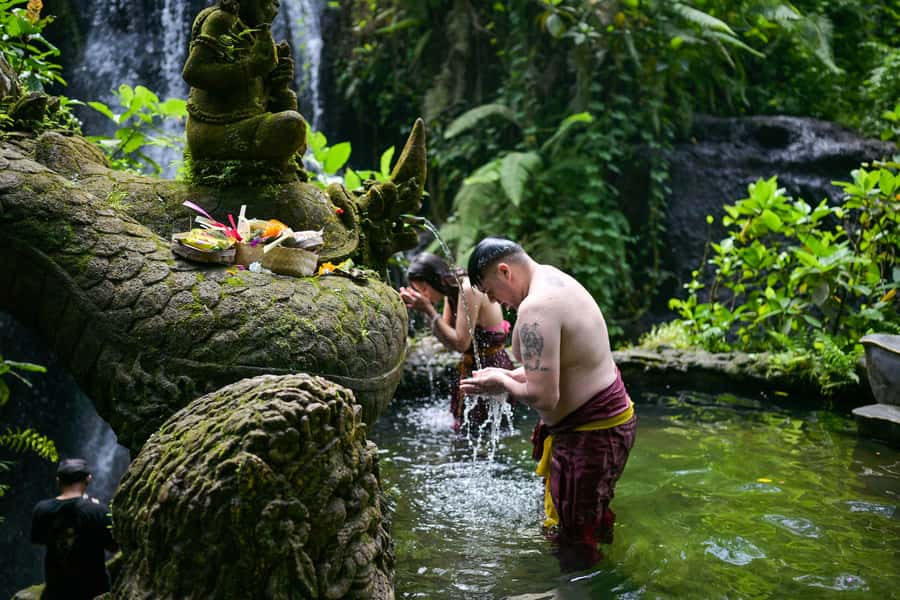 Taman Beji Griya Waterfall: Holy Bathing/Soul Retreat Ritual - Arriving at Taman Beji Griya Waterfall
