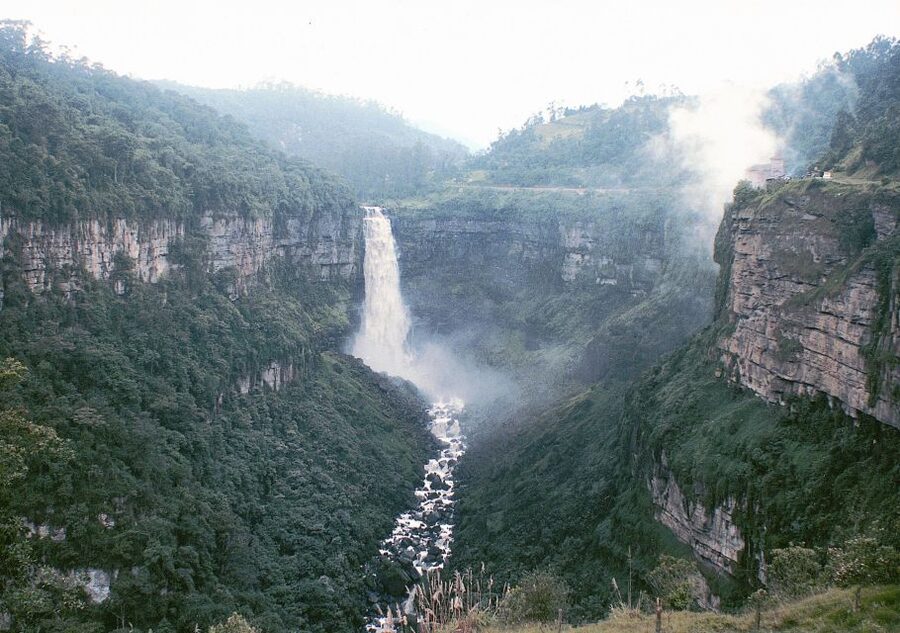 Tequendama Falls and Coffee Hacienda Day Trip from Bogotá - The former El Salto hotel and its unusual second life