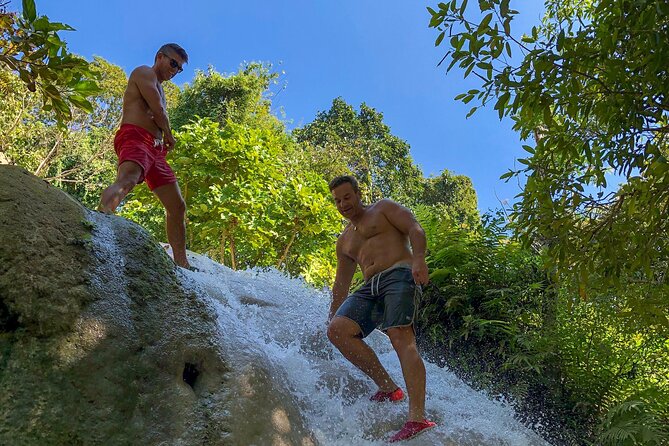 The Original Sticky Waterfalls Tour Chiang Mai Thailand - The coffee stop in Mae Taeng