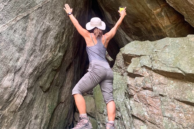 Tijuca Forest Hike - Waterfalls & Caves, Nature & Wild Life! - Fitness, footwear, and what to bring