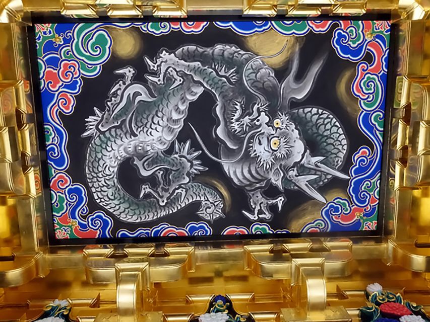 Tokyo: Nikko Toshogu Shrine and Kegon Waterfall Tour - Toshogu Shrine, Japan’s ornate historical highlight