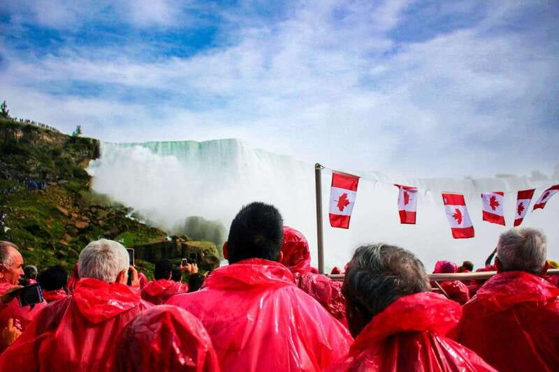 Toronto: Niagara Falls Day Tour with Optional Boat Cruise - Why this Toronto to Niagara Falls trip works