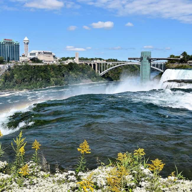 Toronto, Niagara Falls & Thousand Islands 3-day Tour from NY - Niagara Falls after dark
