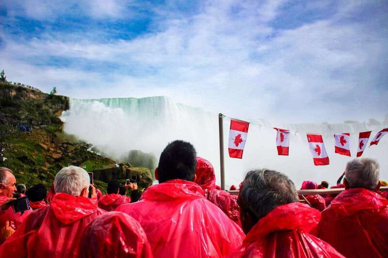 Toronto: Niagara Falls Tour with Cruise and Behind The Falls - Floral Clock: a quick first stop